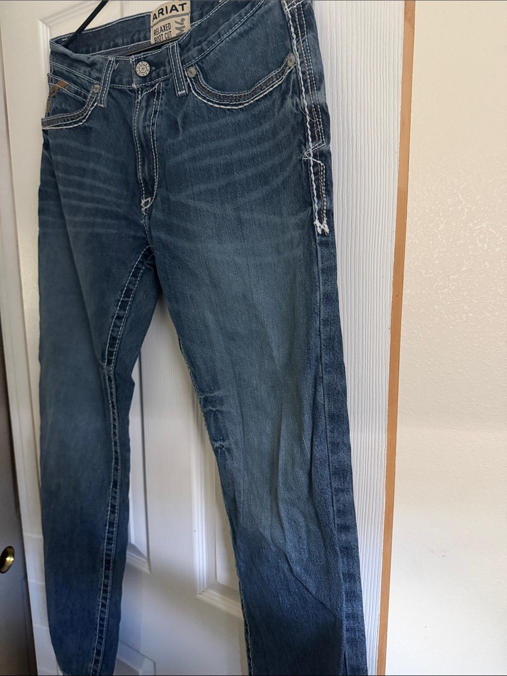 Men Ariat jeans